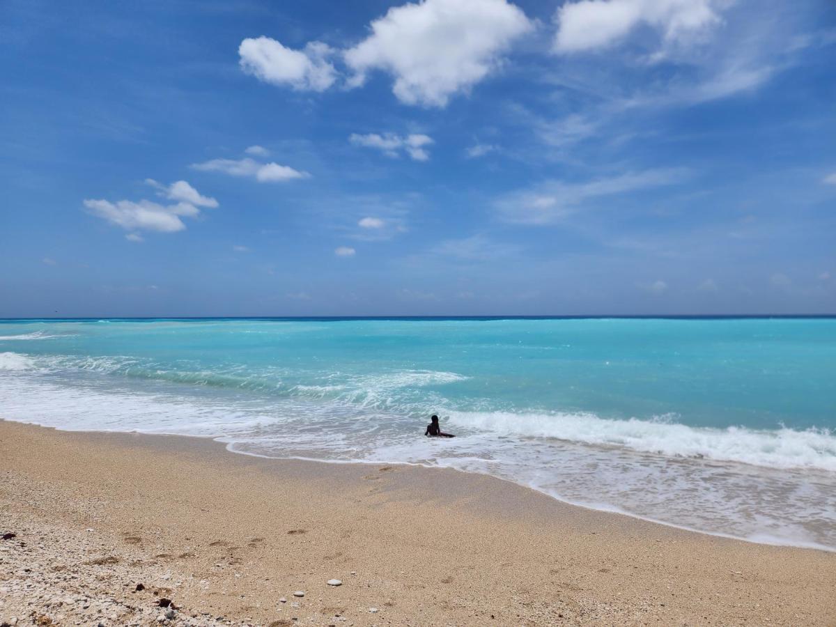 Beachfront Apartment, Quiet 4 Beds, 1 Bath, Ac, Wi-Fi, Hot Water, In Paraiso Near Los Patos Екстериор снимка